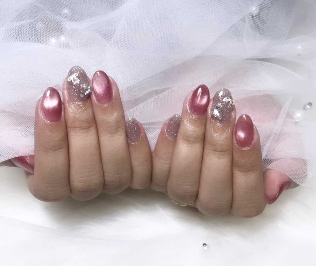 nyanchoco1's tweet photo. @F83tf12zQO61038 可愛い🩷ピンクネイル💅🩷
いろんなピンクが混ざり合っていてとても可愛いですね👏✨
わたしも今、ピンクです🩷同じですね🥰 https://t.co/R5HYuxnNkC