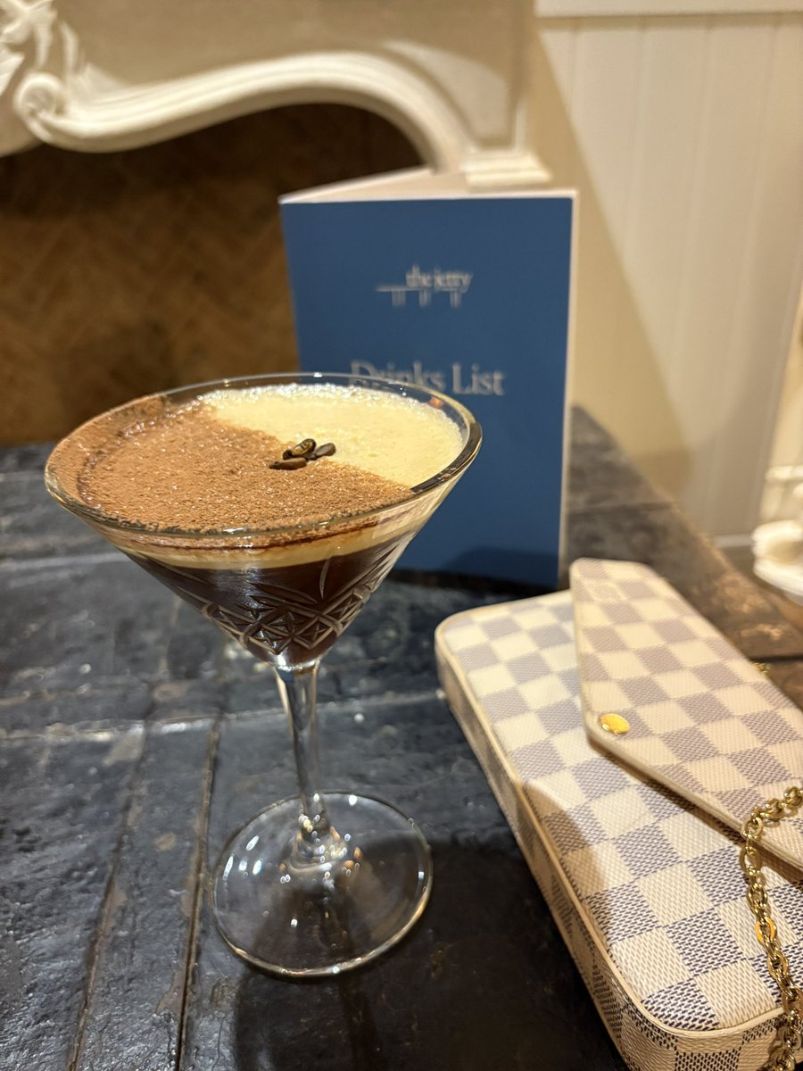 Celebrating our 7th wedding anniversary <a href="/Harbour_Hotels/">Harbour_Hotels</a> 🎉

📍Salcombe