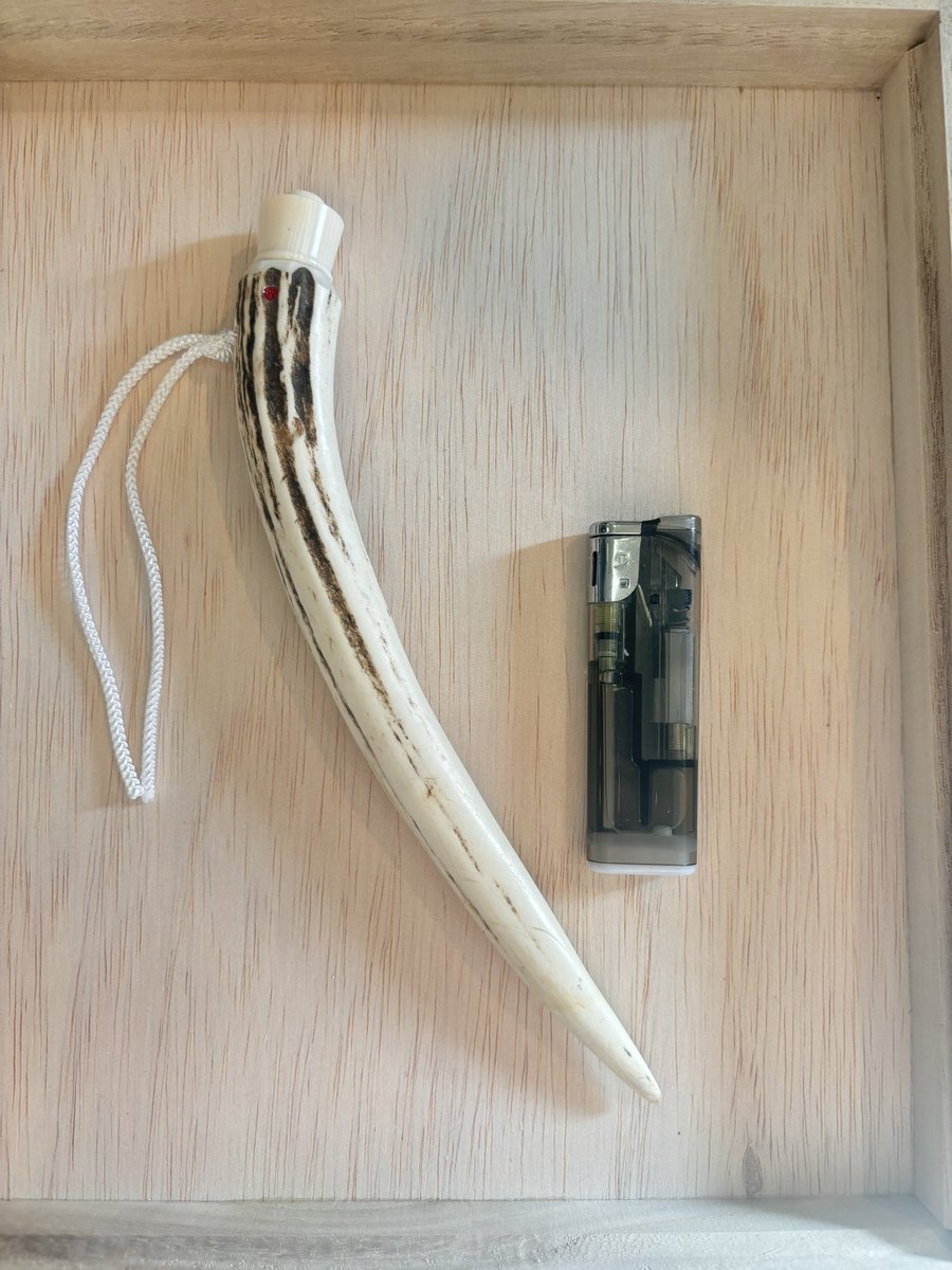 真心込めて作った煮干しの塑像 真心込めて作った煮干しの塑像 Gratitude to a Father