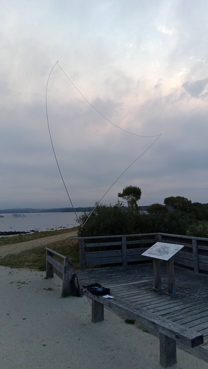 f4ans_f15115's tweet photo. Good morning @POTAspots !
New week, new configuration & temperature (so cold 😅) !
#deltaloop #qrp #hamradio #radioamateur #pota #Bretagne https://t.co/TGiIhJERC2