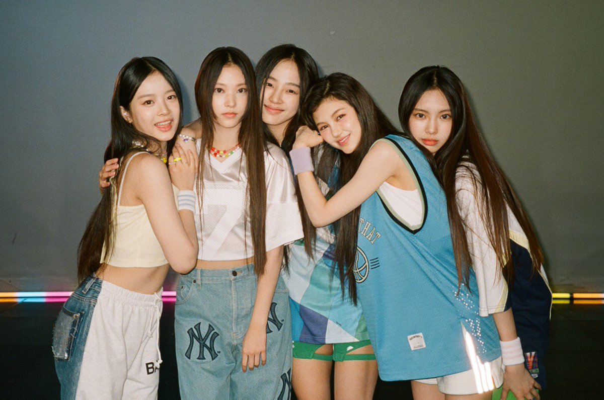 Newjeans are close to becoming the most streamed 4th gen Kpop girl group in daily listeners