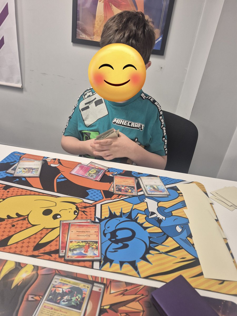Emily_Elf's tweet image. Proud mum last night as this one played in his very first locals! He went 1-2 with a bit of help from our captain (😉) @tfarrow111 and was super chuffed with his prize packs! He is still buzzing this morning.