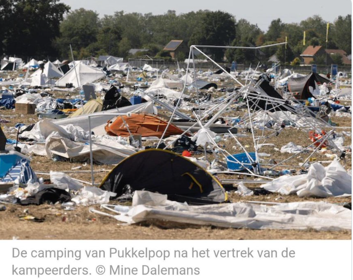 Bij de uitgang namen ze nog allemaal een havermelk Latte mee voor onderweg.
#Pukkelpop2025