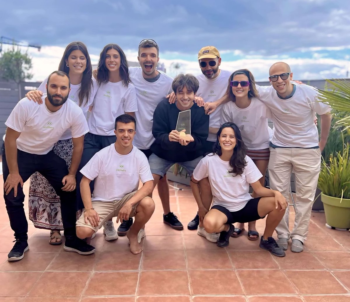 🔄 <a href="/WeShareEU/">WeShare</a> és una app que promou el préstec i l'intercanvi. A darrere hi ha una associació sense ànim de lucre dedicada a la tecnologia democràtica. Cooperació, consum responsable i comunitat
🔗 Ja la podeu trobar al mapa de l'ESS #pamApam
pamapam.cat/directori/asso…