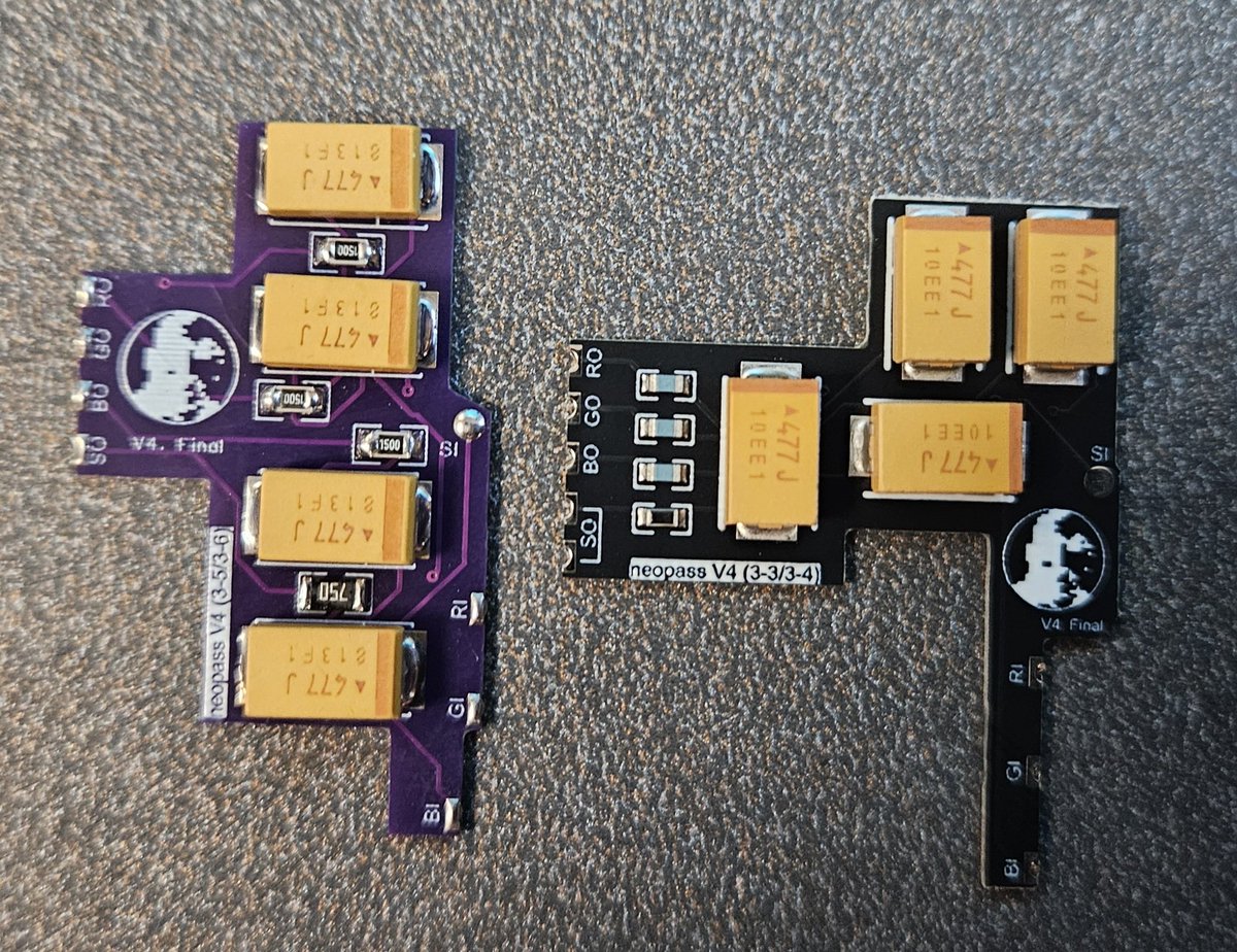 Reception du matos pour AES de l'ami <a href="/nic0344/">Nic034 🔧</a> !
NeoGeo Bypass RGB !