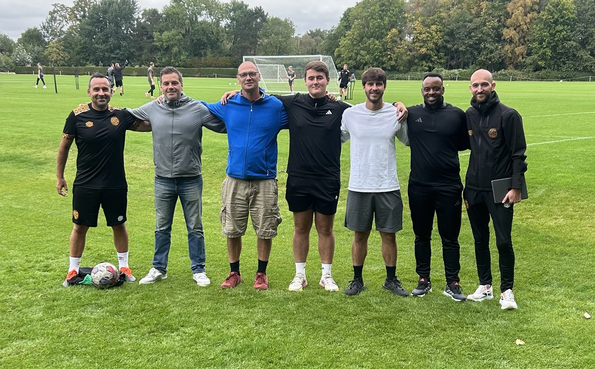 Coach_Temisan's tweet photo. "I love the simplicity"

(And that's why I take coaches to club study visits)

Yesterday was the 1st club study visit for coaches on my Coach Accelerator Masterclass community this season.

We had the pleasure of visiting @CambridgeUtdFC  Academy thanks to @CU_CoachLiam.

There was one word that a coach kept saying over and over again.

Simplicity.

The simplicity of the curriculum.
The simplicity of the messages.
The simplicity of the sessions.

This is why I am so passionate about grassroots coaches "seeing the level".

Because experiences like yesterday break down common preconceived ideas that you need more complexity in your delivery.

And it's no surprise that in the most recent rankings (2023/24), @CambridgeUtdFC climbed to 46th place in the @ground_guru Academy Productivity rankings.

But what would stood out the most?

The genuine family feel of the club.

(It reminded me of my time at @SUFCRootsHall)

So here are the 3 biggest takeaways:

1. Genuine pathway of opportunity for grassroots players
2. Help players to be more instinctive on the pitch
3. Coach involvement in shaping curriculums

And yesterday was a reminder of why I am so passionate about coaches having experiences at category 3 academies.

Because the opportunities are there for you at a quicker rate.

Huge thank you again to @CU_CoachLiam for the very kind invitation and @LiamONeil31, @DarioSeminerio & @CoachjamesCu for brilliant insights.

↓

Are you thinking → "How can I get a club study visit?"

There are already another FOUR club study visits planned for coaches in my community over the next 5 weeks.

And coaches are travelling from as far as 5 hours away to grab these unique opportunities.

Stop guessing how (join today) 👉🏾 https://t.co/2l7oSsw37s

P.S. How many times have you tried to get an opportunity at a club?