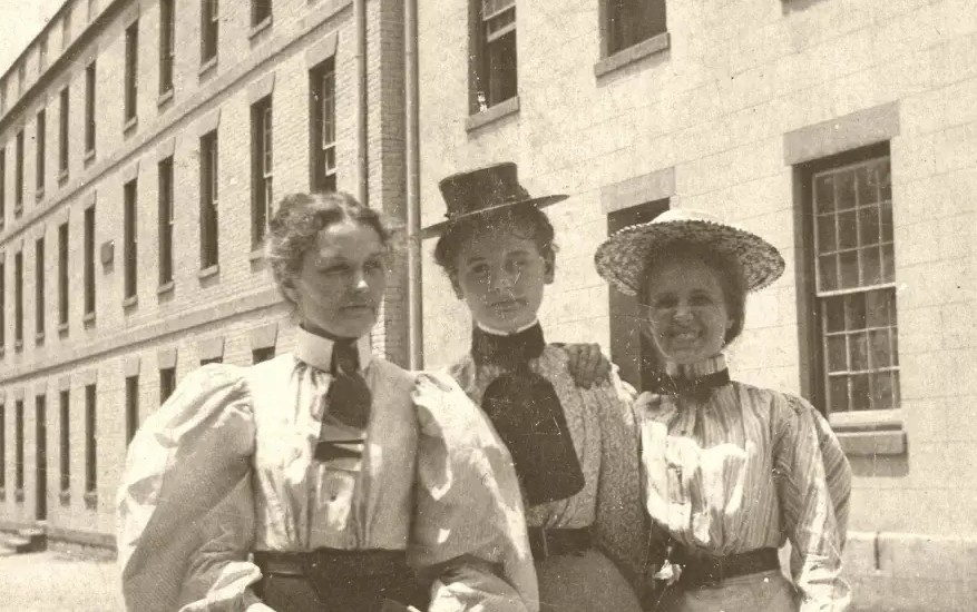 Welcome back Gamecocks! The History department would like to wish all students a wonderful year! A lot has changed since these ladies attended USC in 1898, but the excitement surrounding the first day of classes remains the same!