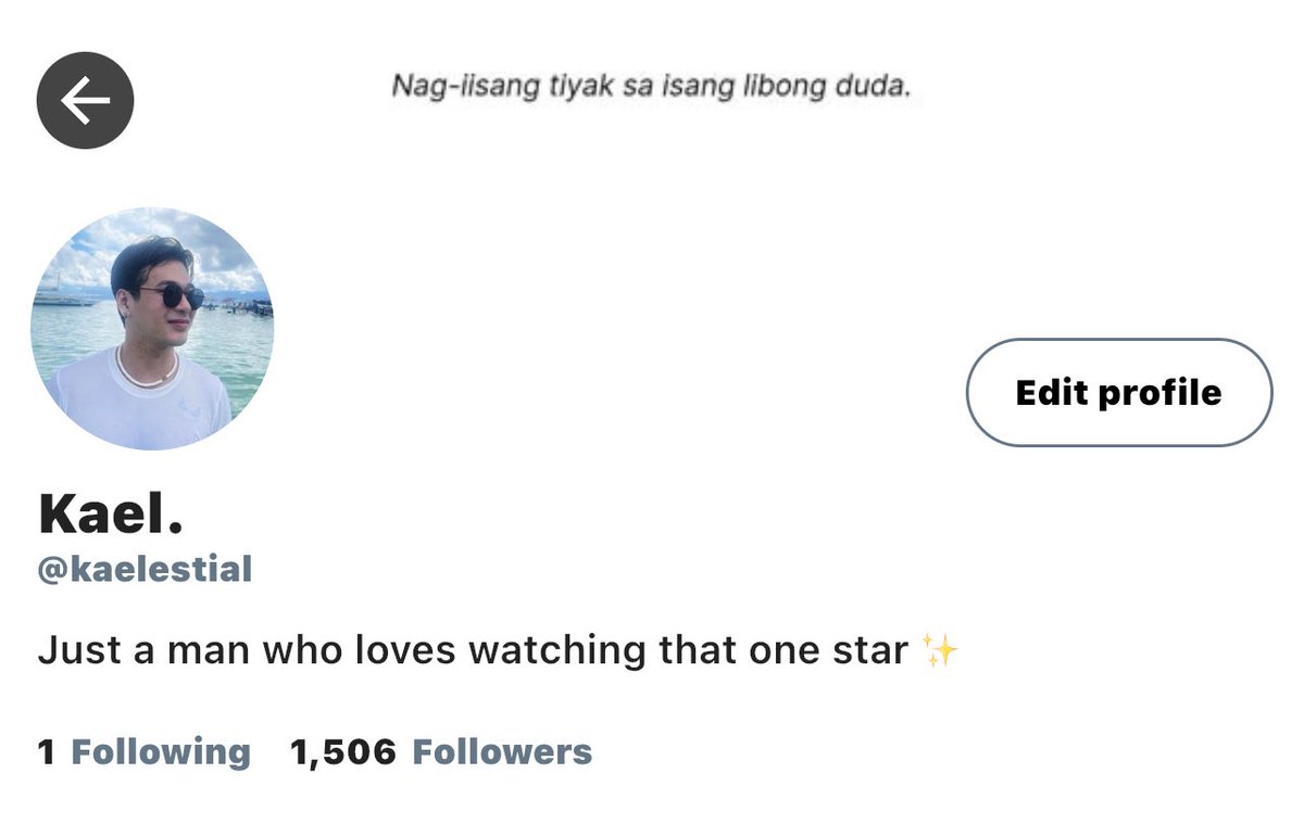 justmiwiii's tweet photo. #WilBea AU | Inspired and dedicated to: @wilbea_ofc 

Kael Sarmiento has a secret—he’s the anonymous fan of award-winning child actress turned big rising star Aria Vergara. But when their worlds collide, will she finally notice the boy who’s always believed in her? https://t.co/s2zhL00FMQ