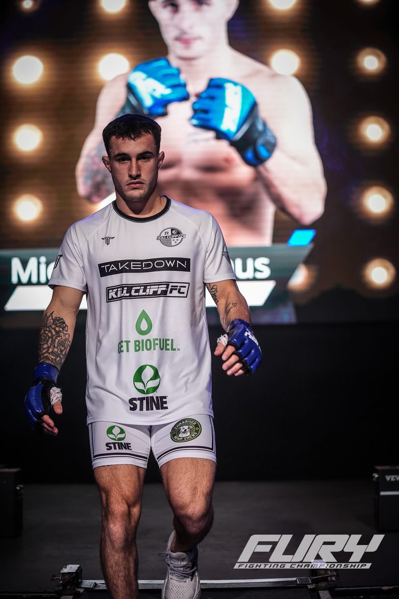 michaelblockhus's tweet image. Blessed with another opportunity to showcase what I’ve been working on. Thank you to everyone for their support and pushing me to be great. Onto the next one! 👊💪🙏🏻

#KILLCLIFFFC #FURYFIGHTING #UFC #UFCFIGHTPASS #MMA #WRESTLING #HOUSTON #TEXAS #BEGREAT