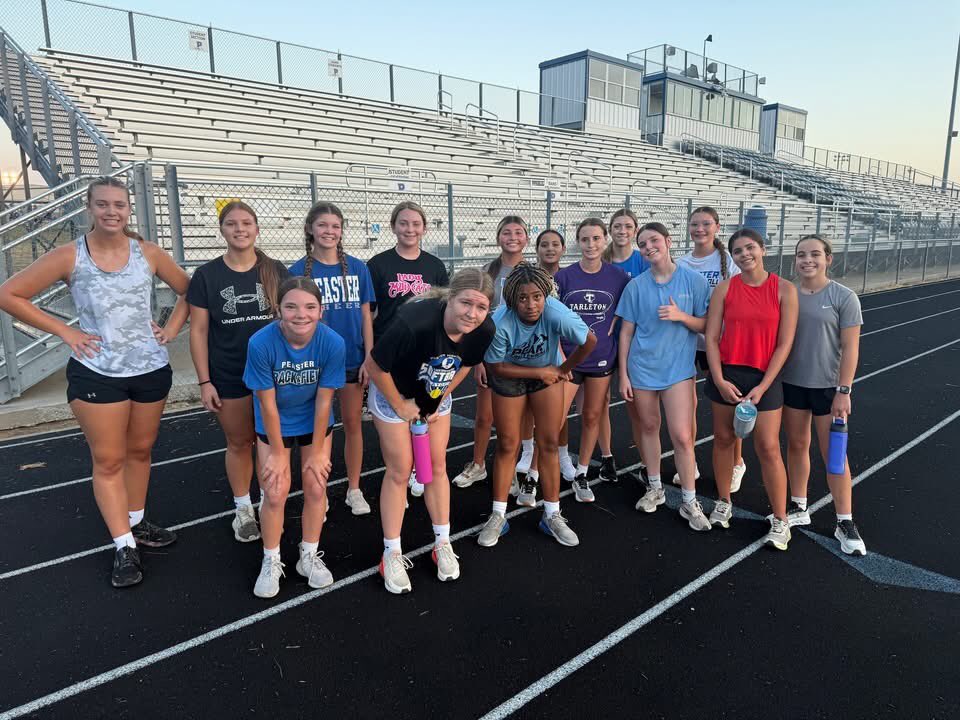 PeasterGBB's tweet photo. Some LHB ⛹🏻‍♀️🏀 #TuesdayToughness 💪🏻💪🏻❗️

It’s what we do❗️🏃🏻‍♀️🏃🏻‍♀️👏🏻👏🏻👏🏻👏🏻👏🏻 #LHB#OurWay https://t.co/QQ4csb9Ypu