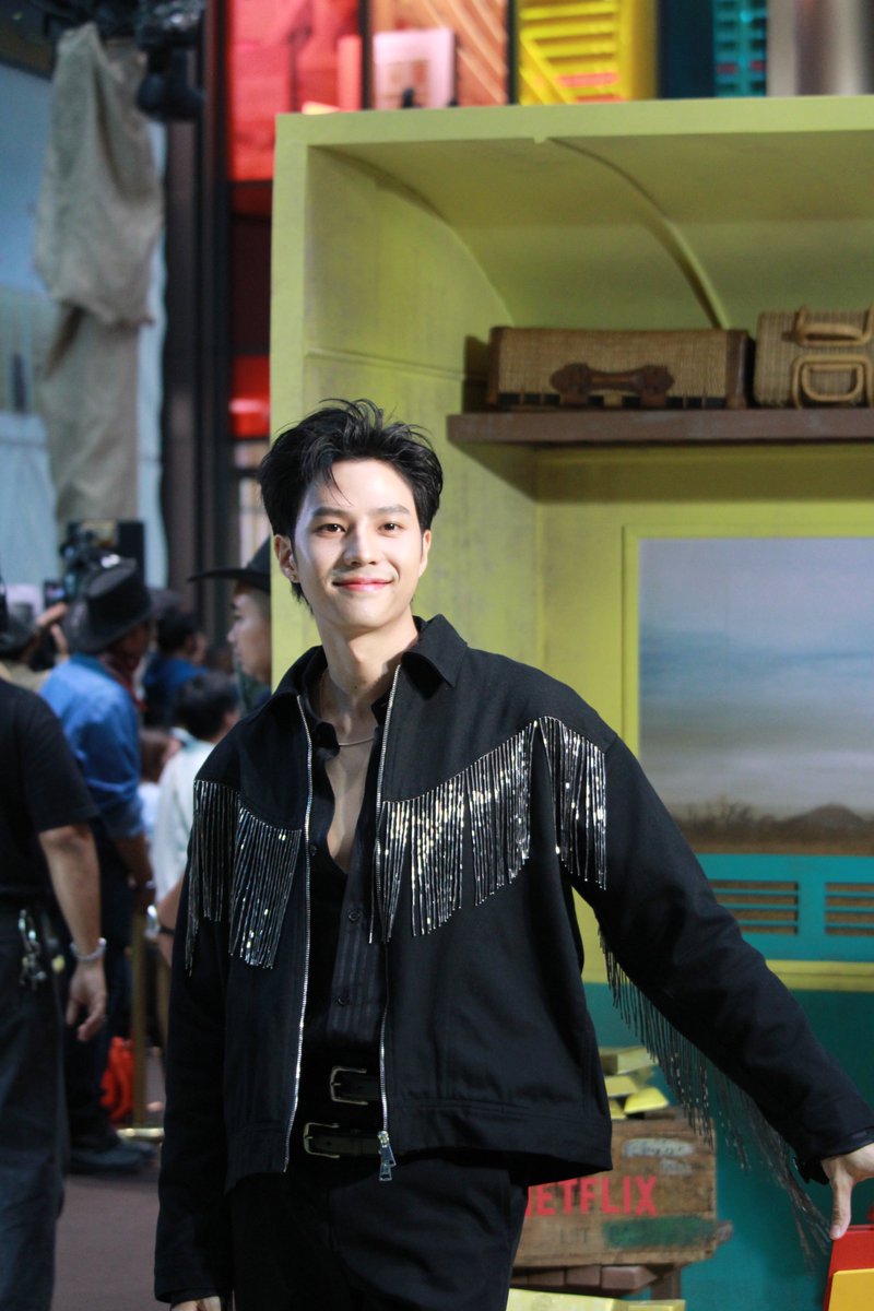 ภาพบรรยากาศงานแถลงข่าวภาพยนตร์เรื่อง ”เขาชุมทอง คะนองชุมโจร“
แล้วพบกัน 21 สิงหาคมนี้ ที่ Netflix เท่านั้น❤️

#bankthiti #เขาชุมทองคะนองชุมโจร #netflixth