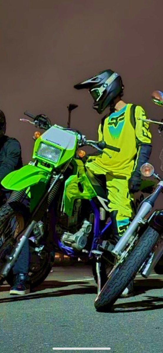 k_108desu's tweet photo. #819の日
#バイクの日
まだまだ治す所多いですが頑張ります https://t.co/DjrR2MwGiI