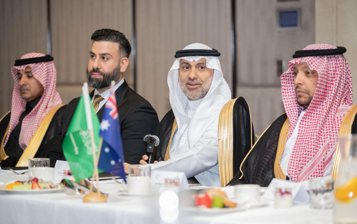 FahadAlJalajel's tweet image. أطلقنا اليوم في سيدني شراكات سعودية – أسترالية جديدة، في المنتدى السعودي الأسترالي للأعمال، والذي شهد توقيع مجموعة متنوعة من مذكرات تفاهم لشركة الصحة القابضة @HealthCo_sa و الشركة الوطنية للشراء الموحد "نوبكو" @nupco مع عدد من كبرى الشركات الأسترالية في مجالي التشخيص الطبي…