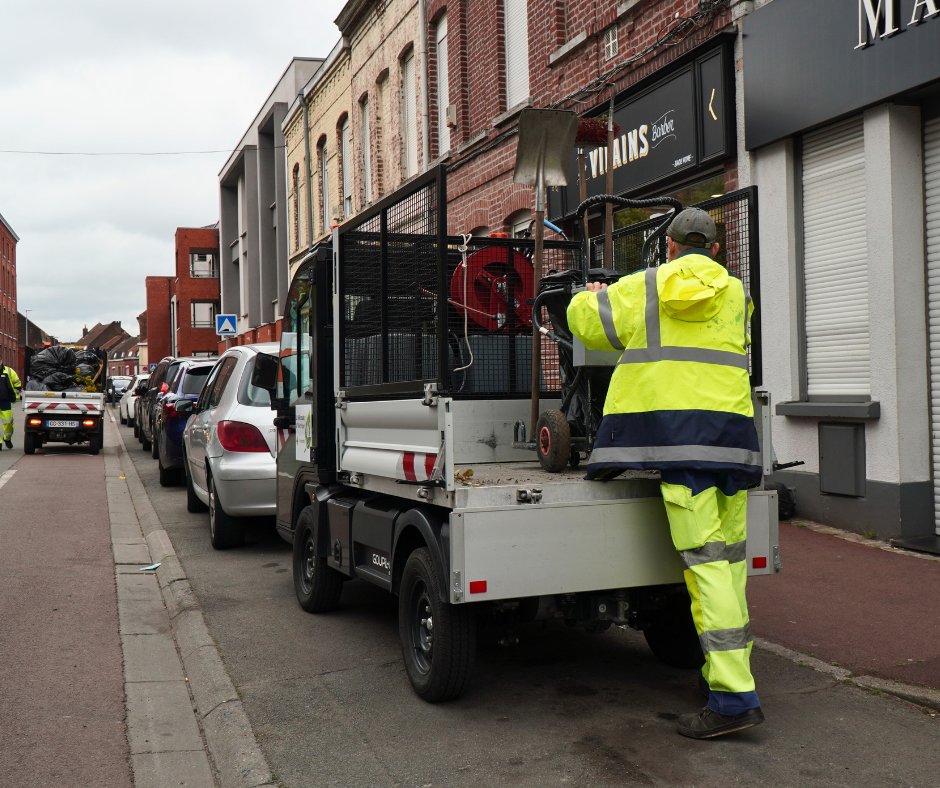 <a href="/TourcoingVille/">Ville De Tourcoing</a> mise sur Goupil pour garder sa ville propre et durable !

Depuis 15 ans, la ville de Tourcoing (près de 100 000 habitants) fait confiance à Goupil avec une flotte d'une vingtaine d'utilitaires électriques pour la propreté urbaine et l'entretien des espaces verts.