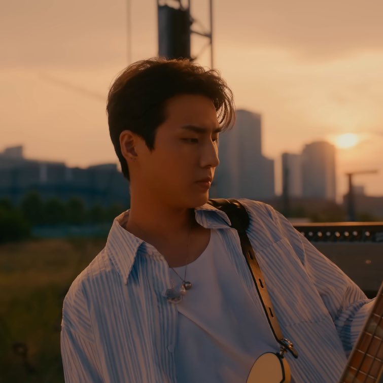 YoungK’s side profile in DAY6 Track Preview Film

The DECADE                         Band Aid