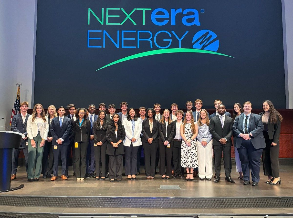 snowscholarship's tweet image. So proud of Adonte’ and Arthur! Our 2023 #SnowScholars spent their summer interning with @nexteraenergy! Adonte’ gained hands-on experience with the Solar Operations Team, and Arthur worked in Financial Planning &amp;amp; Analysis!
