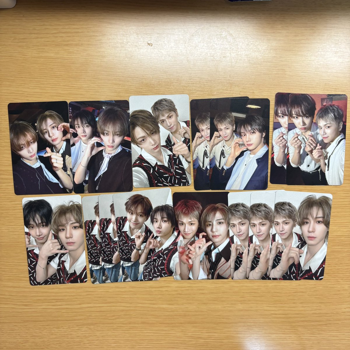 r_00501's tweet photo. boynextdoor 交換　トレカ

BOYNEXTDOOR    BOYLIFE 

譲 1〜4枚目　ソンホ　リウ　ジェヒョン　テサン イハン　ウナク

求  未使用シリアル　
又はリプ　テサン💖＞💕

郵送希望

気軽にお声かけください♪ https://t.co/MMWqq1IKTt