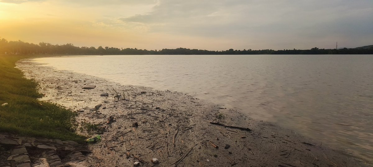 What you give nature, it gives you back - no rewards or punishment, just consequences. #Sukhnalake #Chandigarh #NatureLovers #EnvironmentalAwareness #Pollution