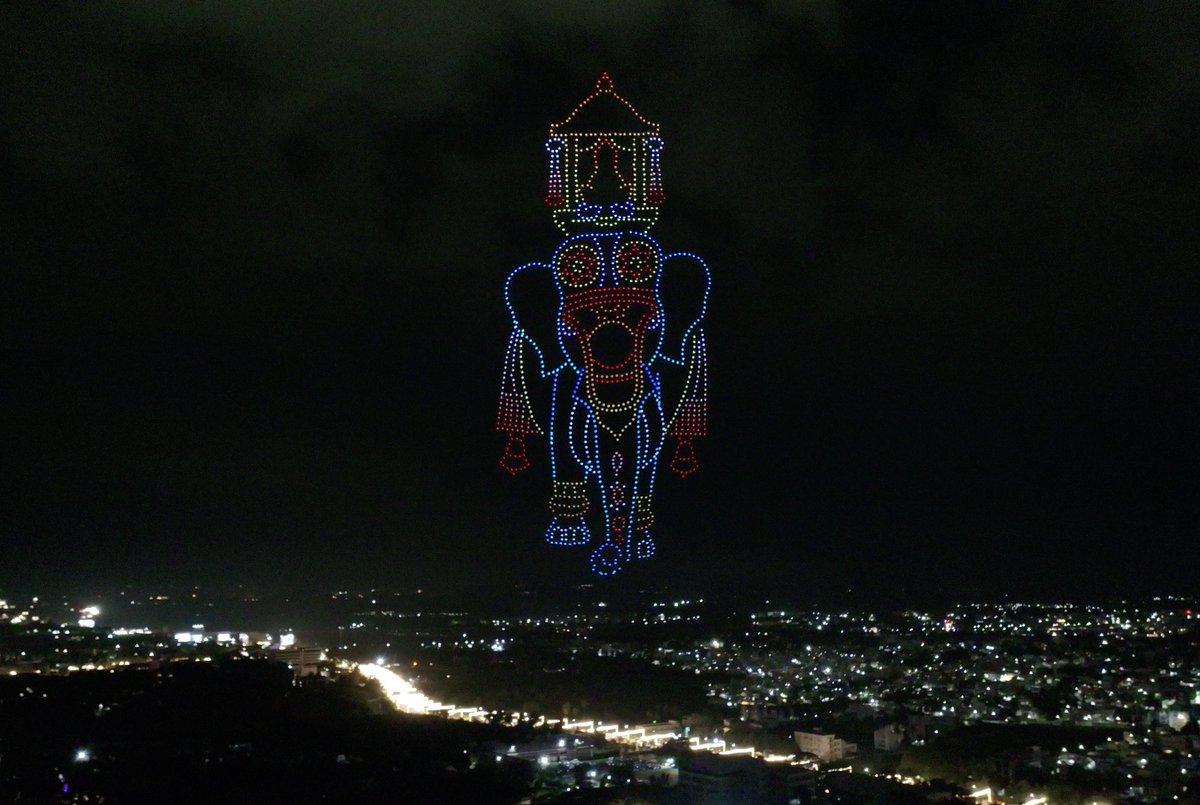 On this #WorldPhotographyDay, we celebrate the storytellers behind the lens, the ones who capture the magic, emotion, and wonder we create in the skies.

#WorldPhotographyDay2025 #DroneShow #DronePhotography #EventInnovation #BotLabDroneShows #BotLabDynamics #MadeInIndia