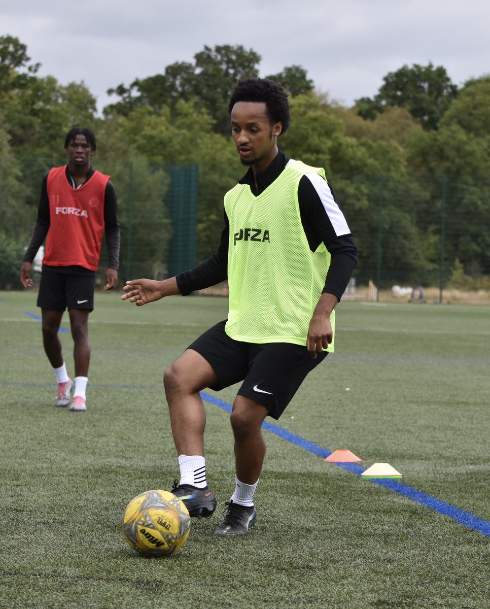 Jon Underwood (@jonunders) on Twitter photo Really enjoying working with hungry young players who want to do extra daytime sessions during the week!
And it’s great to work alongside <a href="/IDFA2024/">IDFA</a> who always show a real commitment to developing young players.
Please get in touch if you’d like to get involved! ⚽️ Really enjoying working with hungry young players who want to do extra daytime sessions during the week!
And it’s great to work alongside <a href="/IDFA2024/">IDFA</a> who always show a real commitment to developing young players.
Please get in touch if you’d like to get involved! ⚽️
