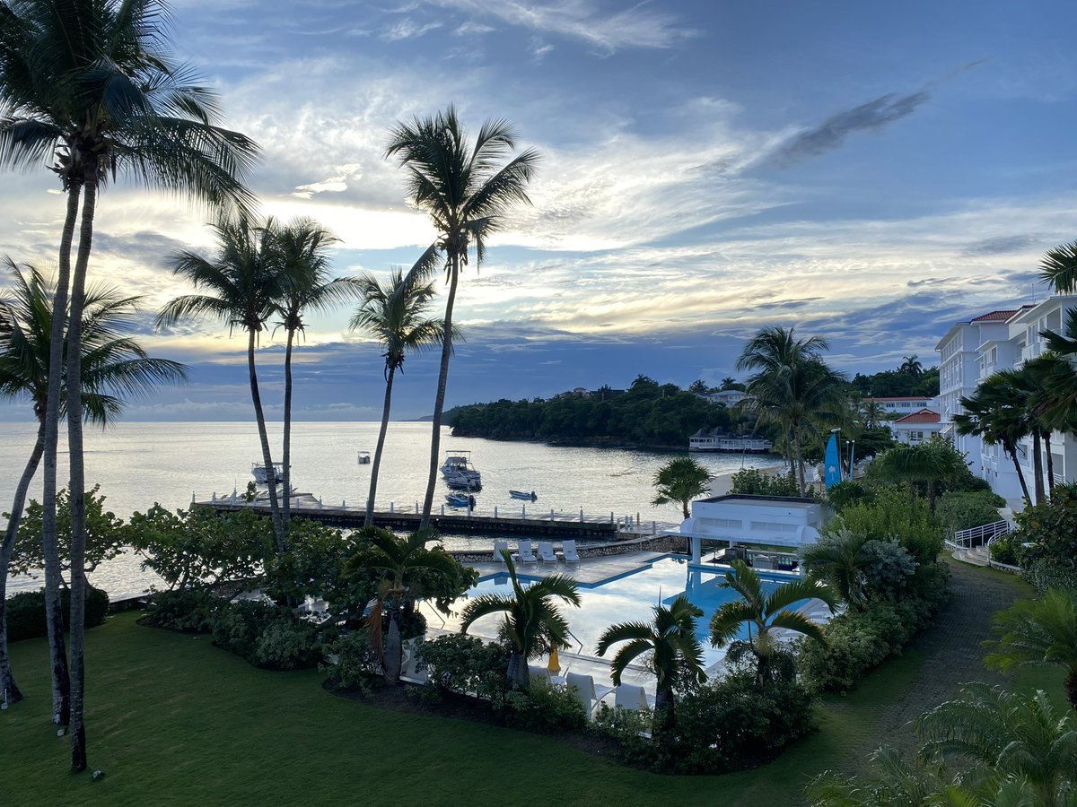 wiretechgirl's tweet image. ave you watched our resort #walkthrough #videos?!
Check out our Oct. 2018 walkthrough of #CouplesResorts​ #CouplesTowerIsle​ 
#CTI​ #Jamaica #OchoRios​
Long, with commentary
This is NOT a #vacation​ video
We show the layout of the resort
@DAPFpodcast 
youtube.com/watch?v=ar7cNr…