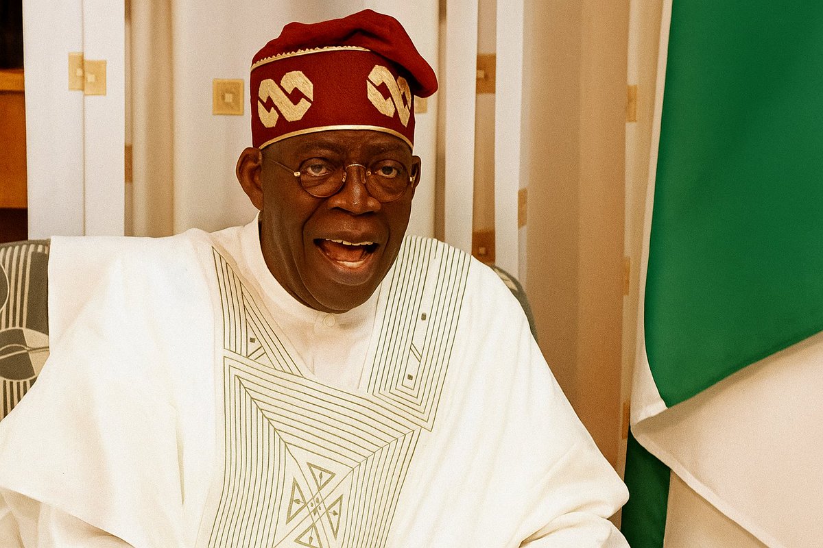 SEVEN TIMES ASIWAJU PROVED HE’S NO MERE MORTAL, BUT A LEADER APPOINTED BY DESTINY

1. 1993 - SACRIFICE: WHEN HE LAID DOWN A THRONE FOR A GREATER CAUSE

In an era where full-grown men throw tantrums over delayed political appointments, Akanbi voluntarily stepped aside from a