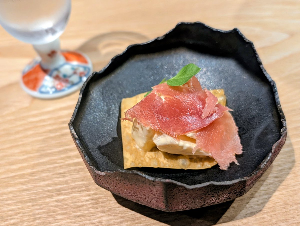 yokozukiryuuoh's tweet photo. #大塚 #HUQU
素敵な料理と日本酒のマリアージュを堪能♪
幸せすぎ😭 https://t.co/Wn66mWQ1O0
