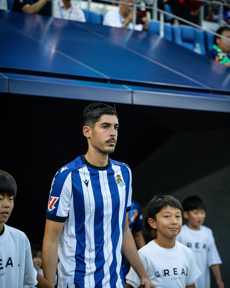 🤝 Carlos Fernández loaned to <a href="/CDMirandes/">Club Deportivo Mirandés</a>. Zorte on, Carlos! Good luck!