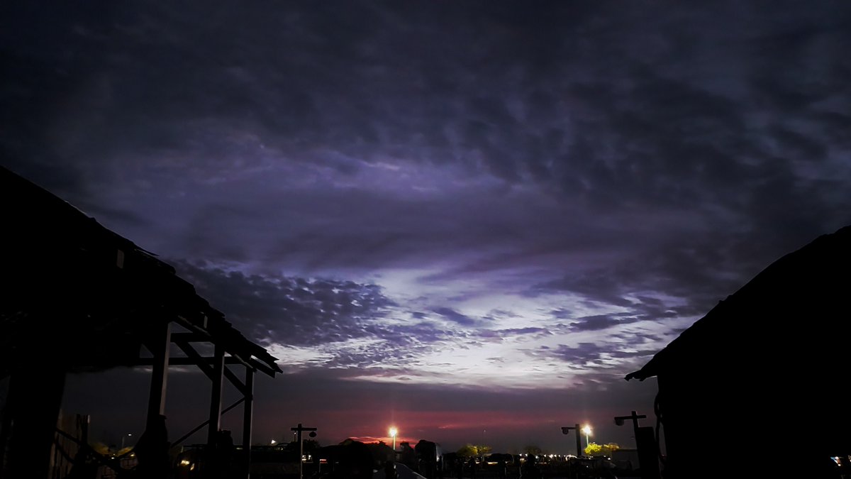 #Kichcha47
#K47

The Beauty of being in outdoor and capturing the sky and creating the colours within it is pure magic... 🔥 🏹 🔥