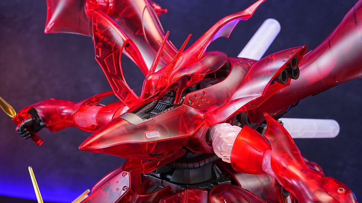 HG ナイチンゲール　クリア　メカニカルコアメッキ風　完成品　スタンド付き HG ナイチンゲール クリアカラー メカニカルコアメッキ風塗装完成品