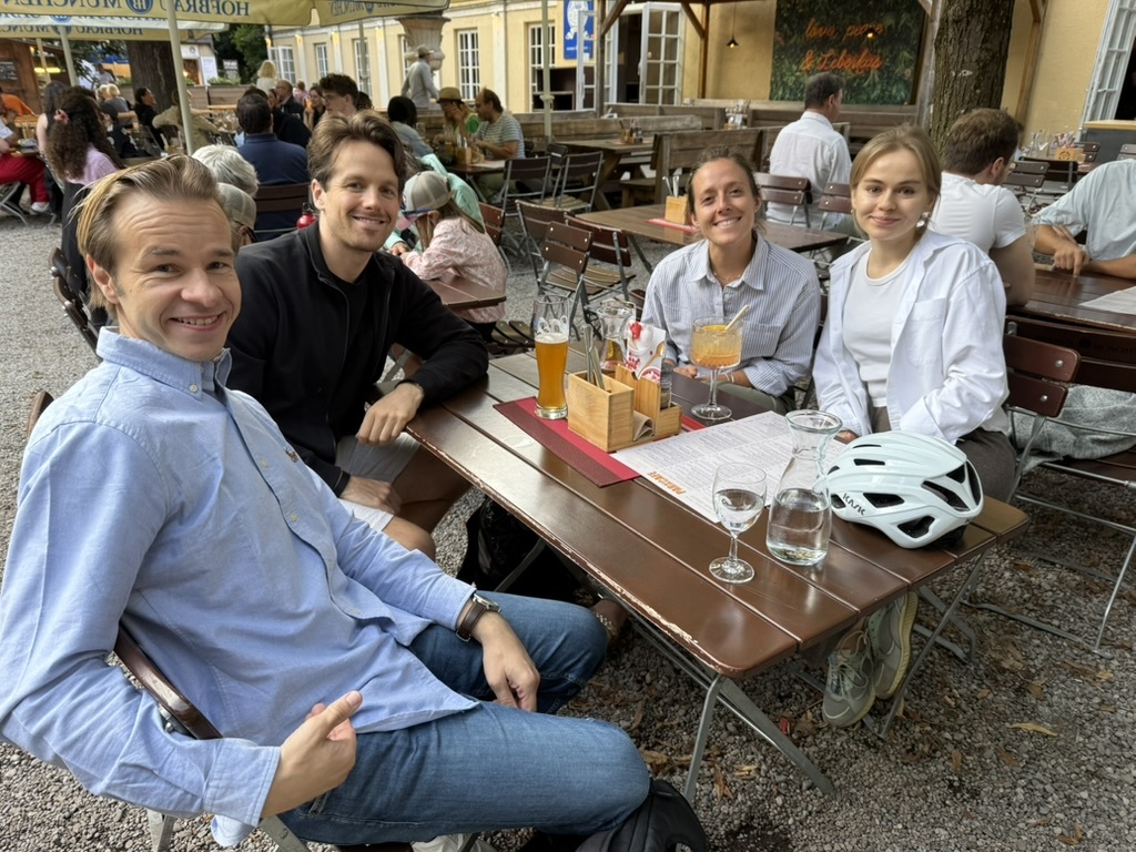 Servus, Pendo Munich! 🇩🇪 Time flies—it's been an incredible journey since we opened our doors here.

We're proud to have a hub for the DACH product community and help businesses across Germany, Austria, and Switzerland build products people love.