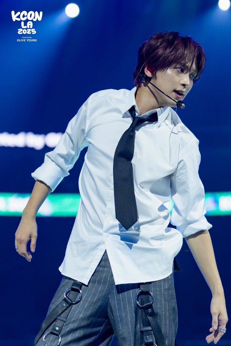 [#KCONLA2025] PHOTO DUMP 🚛📷🎞️

𝐌 𝐂𝐎𝐔𝐍𝐓𝐃𝐎𝐖𝐍 𝐒𝐓𝐀𝐆𝐄 💙 DAY 1

#NCT127
<a href="/NCTsmtown_127/">NCT 127</a>

-
KCON LA 2025
AUG 1-3
Crypto.com Arena, LA Convention Center

Let's #KCON