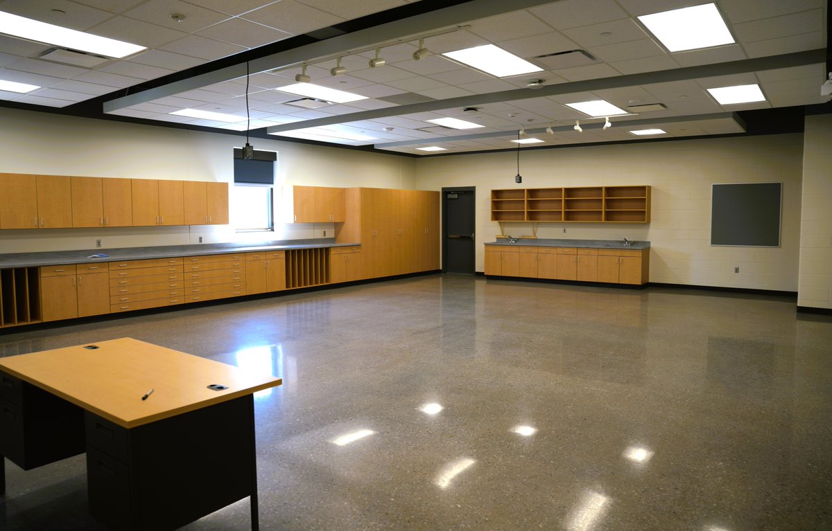 Final touches are wrapping up at @bf_highschool! 🎉 

New art rooms, a larger wrestling room, expanded strength &amp; conditioning, plus renovated spaces for choir, industrial tech &amp; more—just in time for day one. See you soon, Bluejays! 

#WeAreBondurantFarrar 💙