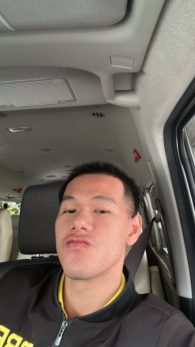 ไอ้ ^_^ ปี tweet media