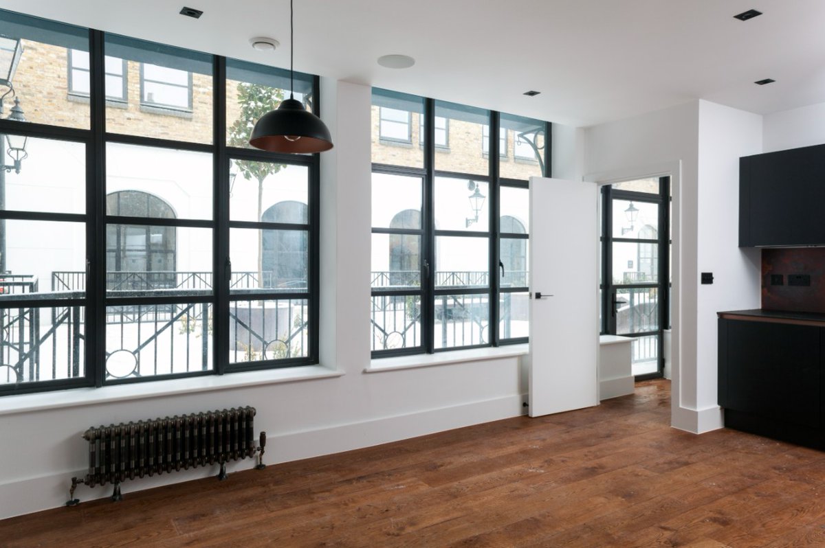 At Renovate #Leeds our aluminium heritage #windows &amp; doors blend timeless character with modern performance.✨ Slim steel-style frames, PAS 24 security, top thermal efficiency &amp; custom colours - crafted to last &amp; made for #Yorkshire homes old &amp; new👌

📞0113 808 2899

#Quickslide