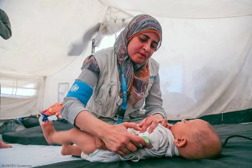 UNICEFCyL's tweet photo. Hoy, en el #DíaMundialdelaAsistenciaHumanitaria, rendimos homenaje a los héroes sin capa que nos traen esperanza en las crisis y emergencias. Una labor de humanidad, imparcialidad, neutralidad e independencia que salva vidas https://t.co/rLsEmCmNsM https://t.co/rFYDpVma5T