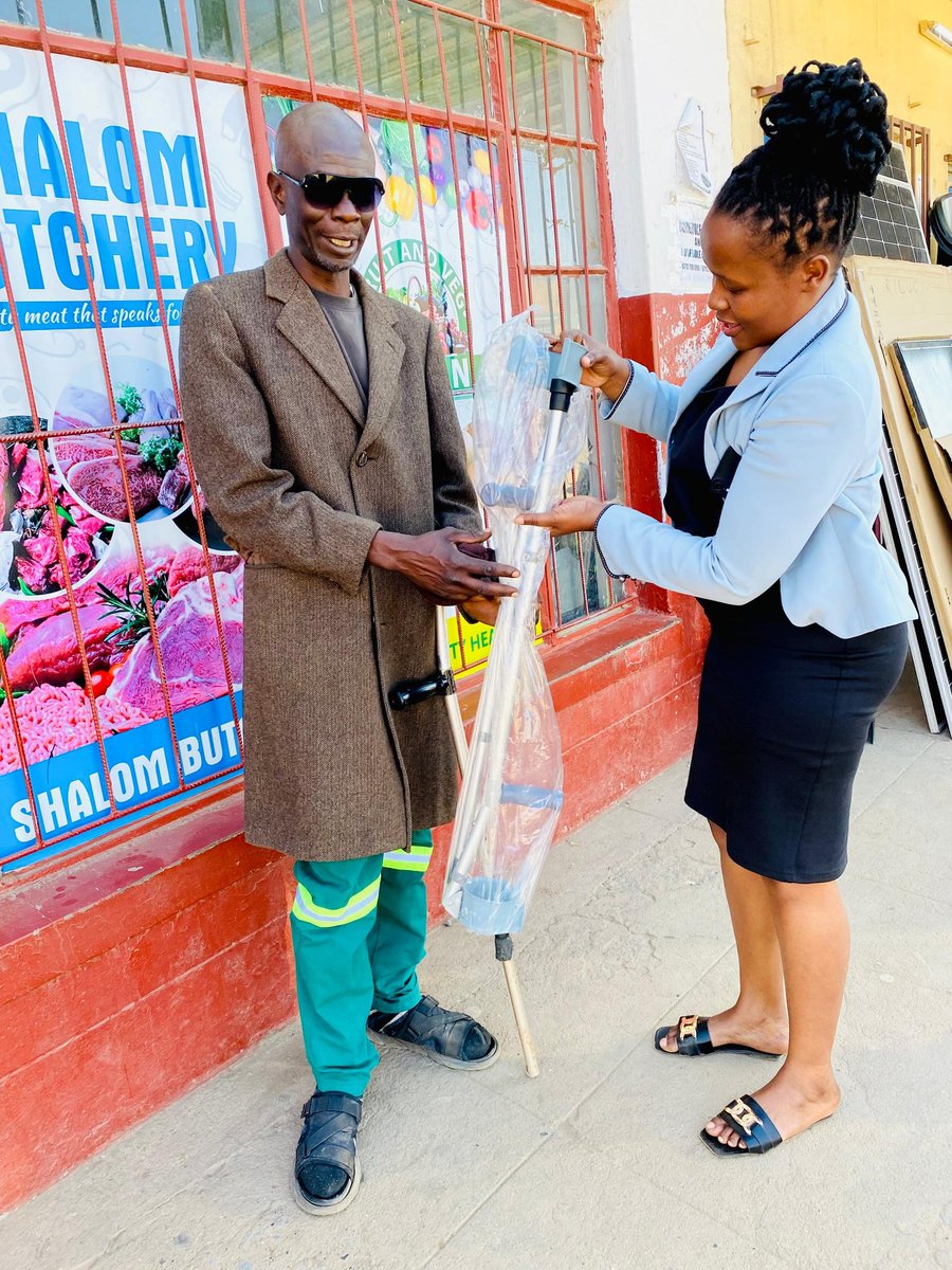 NkomwaTrust's tweet photo. August 18,2025 @NkomwaTrust donated walking crutches to an elderly Gwanda vendor to enhance his mobility and support his business journey. 
#InclusionForAll #NFTImpact #DisabilityRights

@LRFZimbabwe @AllianceofCBOs @mpslswzim @SkillsAuditDvt @UNDPZimbabwe @hivosrosa @euinzim https://t.co/TSzjXbFjrw