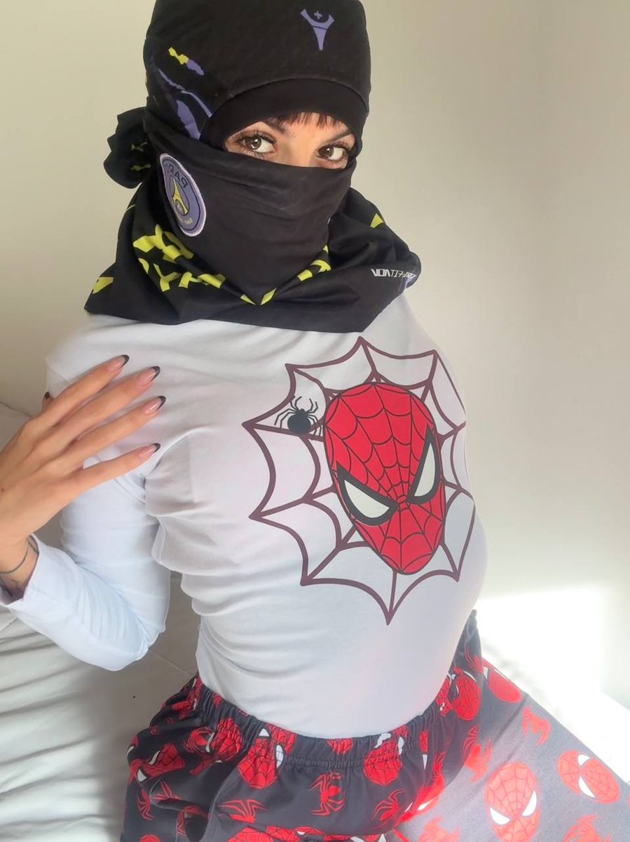 bien la dégaine ? psk sur ce compte je vais faire que des trucs chelou comme ça 😉