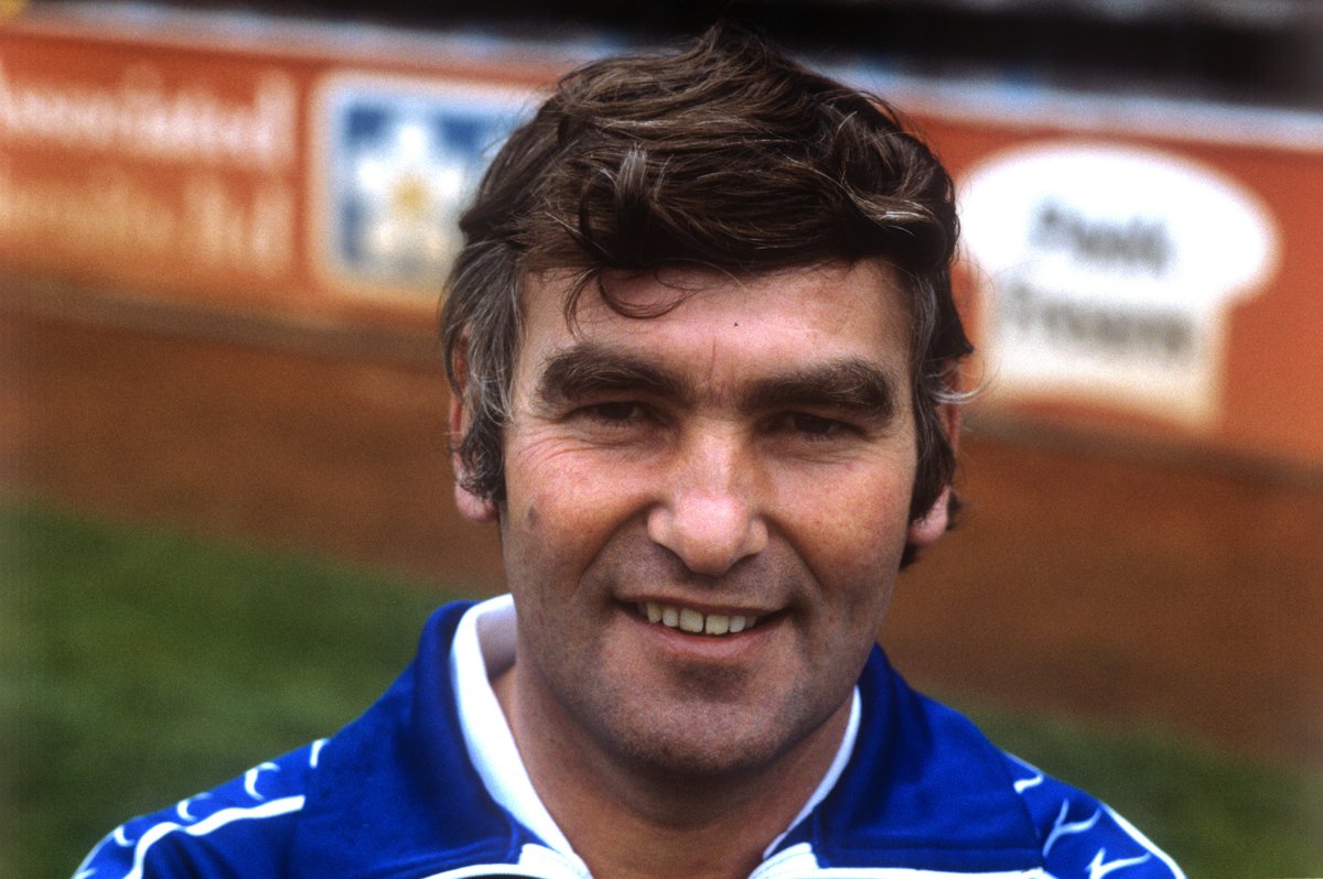 Reading FC tweet media