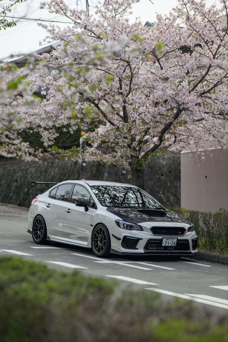 vabkazu's tweet photo. タイヤ売ります
TOYO PROXES Sport 2
265/35R18×4本/24年14週
残溝6.5mm/街乗りのみ/約6,000km
希望価格:70,000円(友達割あり)
兵庫近郊なら手渡し可
発送は【2個口・着払い】
写真は来週剥がした時に載せます
※今DMいただいた方優先!
#タイヤ売ります #TOYO #PROXESsport2 #26535R18 https://t.co/8ABs76MiWG