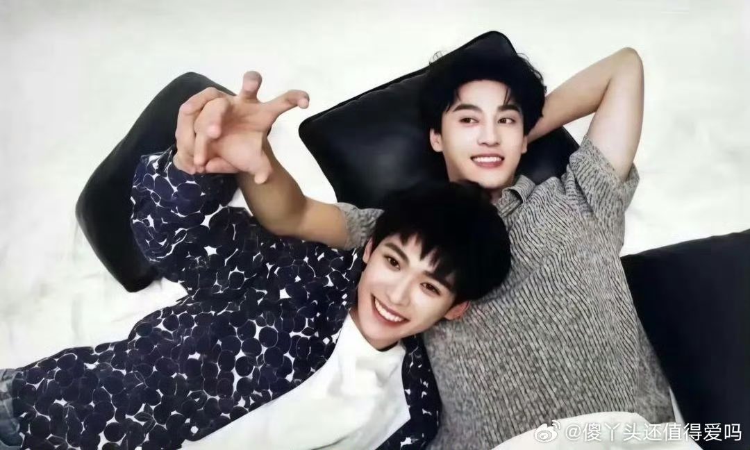 xian_xian95's tweet photo. Favourite picture🤍🖤
#Ziyu
#Xuning
#RevengedLove https://t.co/SvgLR3PAYA