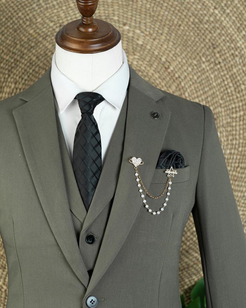 Suti- Tsh 180,000/= (Koti, kizibao na suruali)

&gt;Shati- Tsh 25,000/=

&gt;Cheni- Tsh 10,000/=

&gt;Tai &amp; pocket square- Tsh 15,000/=

&gt;Full suit- Tsh 230,000/=

&gt;Dm Or WhatsApp Me wa.me/message/RRFPYR… 🛍️

#SutikaNaBabaIvan