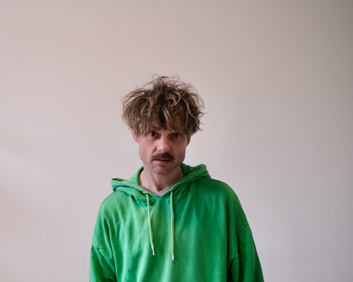 BookBrunch tweet media