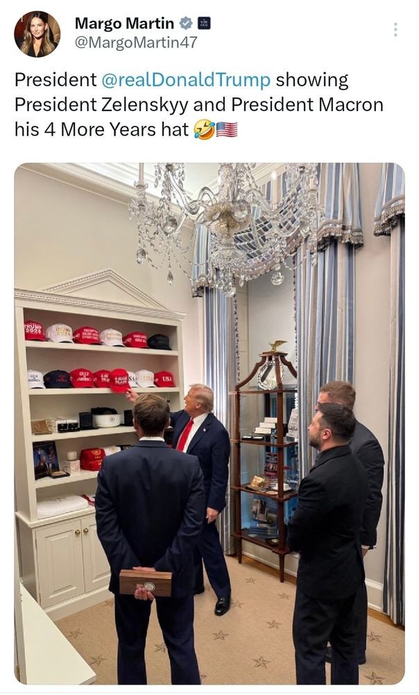 Probeer u zich voor te stellen dat Reagan of Bush Sr - ook GOP-presidenten - zoiets gedaan zou hebben tijdens een overleg met Gorbatsjov, Thatcher of Mitterrand.