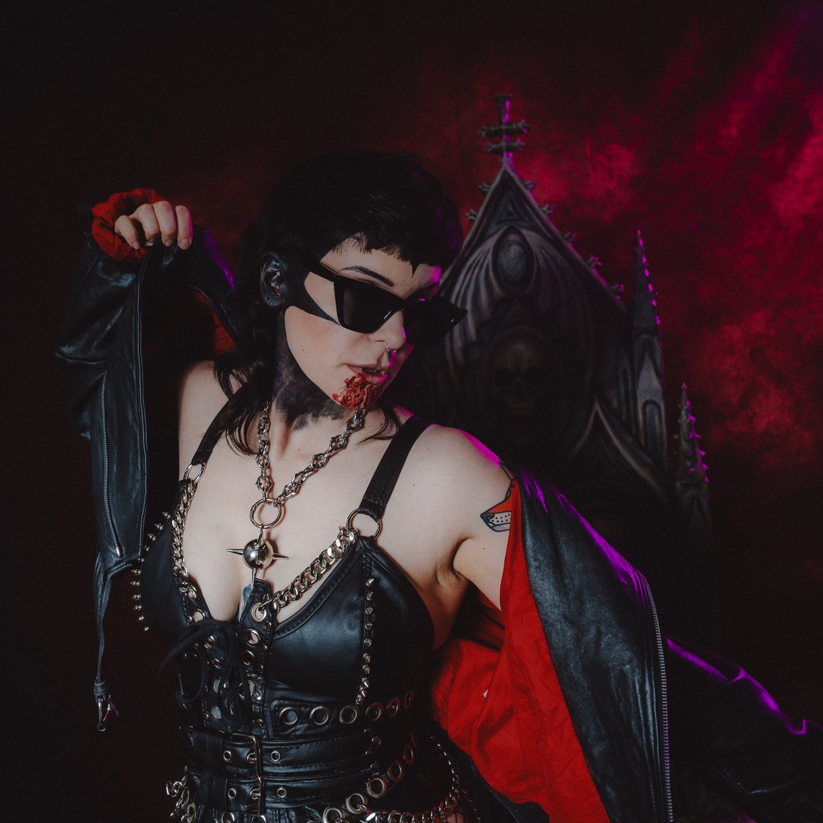 Read the Kerrang! cover feature on Creepers new album ‘Sanguivore II: Mistress Of Death’ now - Darcia

kerrang.com/creeper-sangui…

📷 - Harry Steel