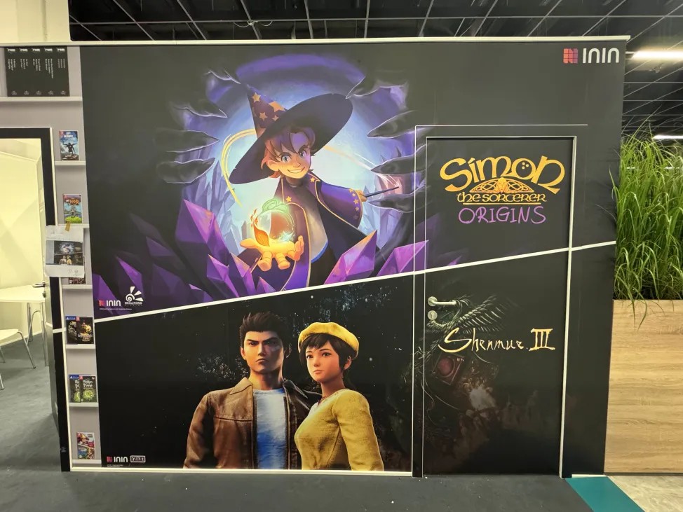 Here's a sneak peak from <a href="/gamescom/">gamescom</a> to kick things off! <a href="/SkillJim/">James Brown</a> is on the ground and he's spotted the @United Games booth, which features some slick Shenmue III artwork. The area is only accessible to Exhibitors, Press or Traders. Stay tuned for more updates!

#Gamescom #Shenmue