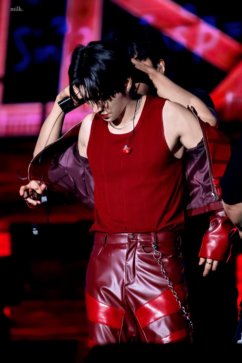 250816 식목일5 첫콘

#인피니트 #INFINITE 
#남우현 #NAMWOOHYUN