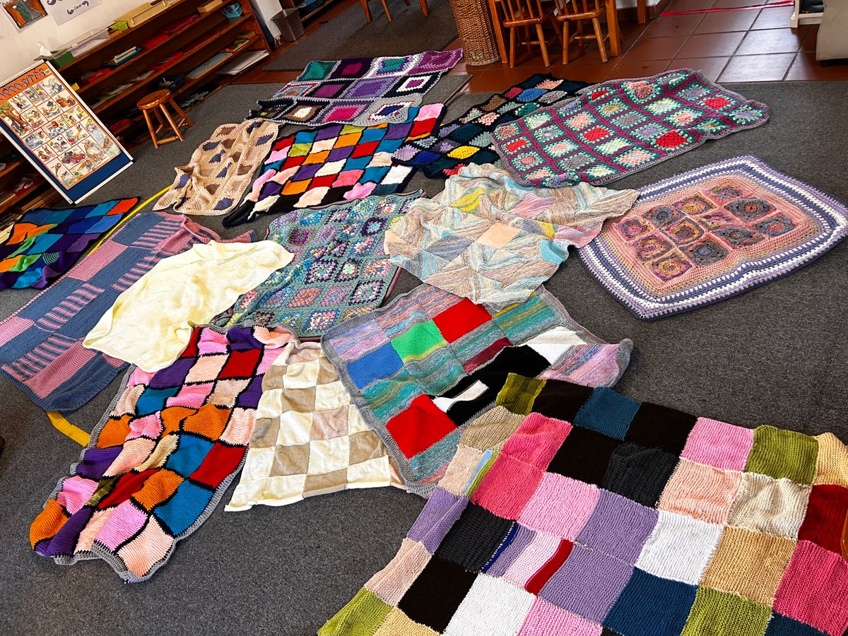 A heartfelt thank you to Sifiso Dlangamandla for coordinating the collection of beautiful, handmade blankets from The Willows Montessori School in Bordeaux, Randburg.
#67Blankets <a href="/Carolyn_Steyn/">Carolyn Steyn</a>