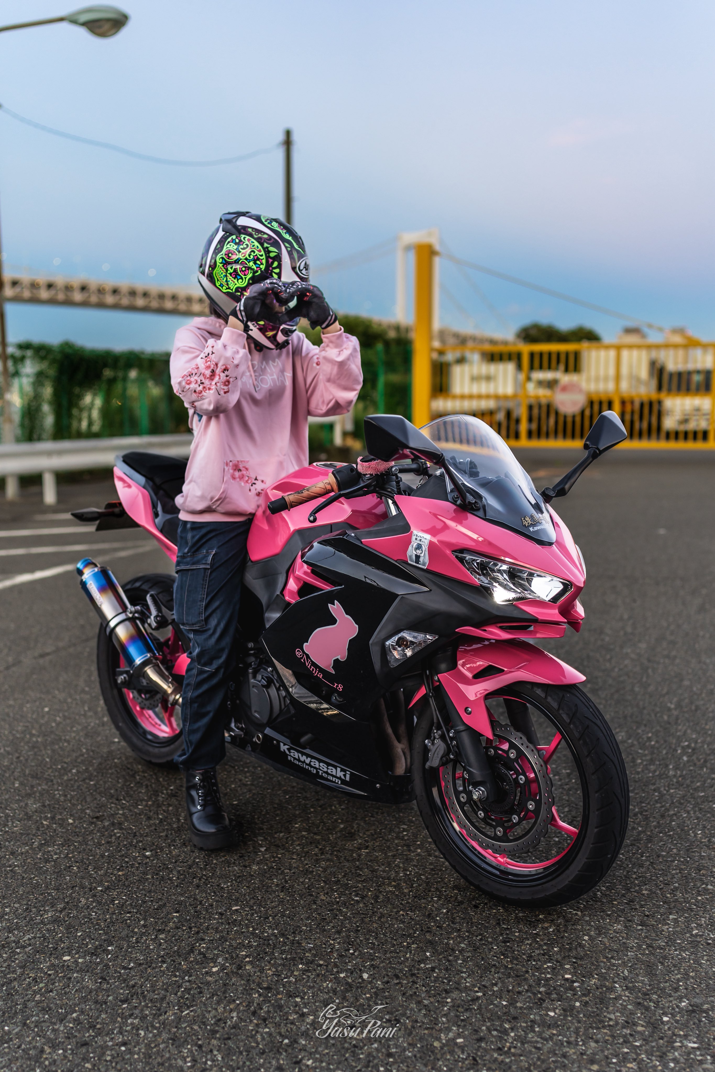 【希少✨】ファクトリーベア★バイクジャケット　ワッペン　80s　派手ピンク男女 バイク女子_はな (@Ninja__18) / X