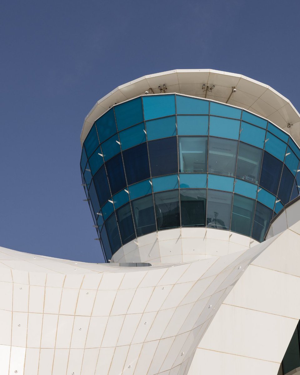 Views that make you stop. Snap. And stay awhile. 📸

This #WorldPhotographyDay, we invite you to capture the beauty of Yas Marina details through your lens and share it with us for a chance to get featured ✨

#YasMarina #AbuDhabi #YasIsland